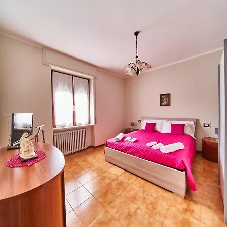 Tecla - 3 Bedrooms * Sirmione