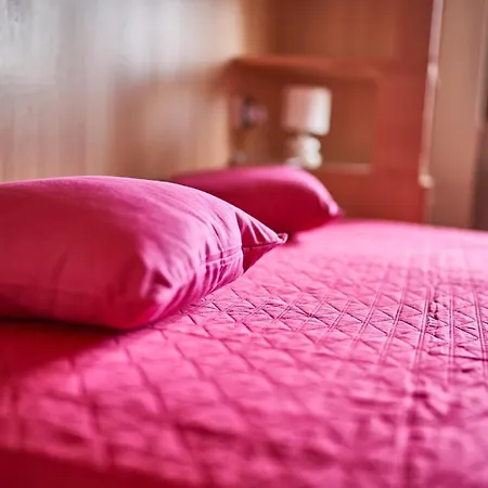 Tecla - 3 Bedrooms Σιρμιόνε